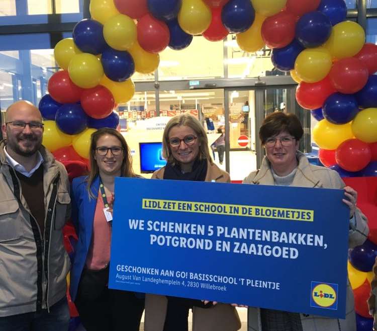 Lidl zet onze school in de bloemetjes!